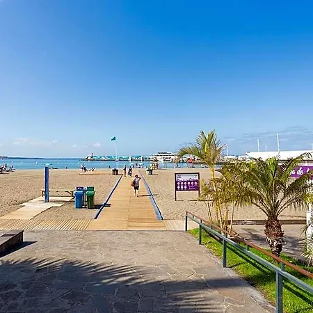 فندق Seafront With View In The Center Of Cristianos لوس كريستيانوس
